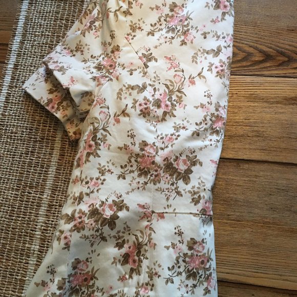 Pant Suits - Picture 7 of 8